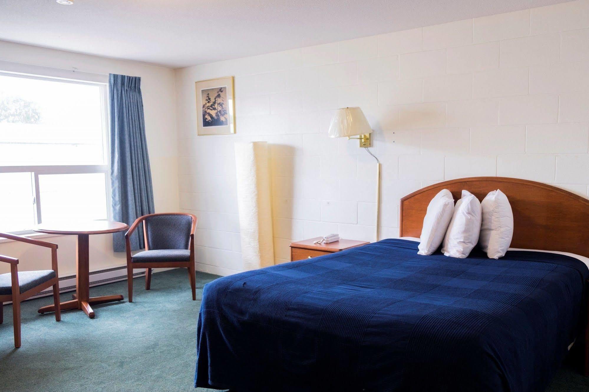 Prince Motel Πρινς Τζορτζ Εξωτερικό φωτογραφία