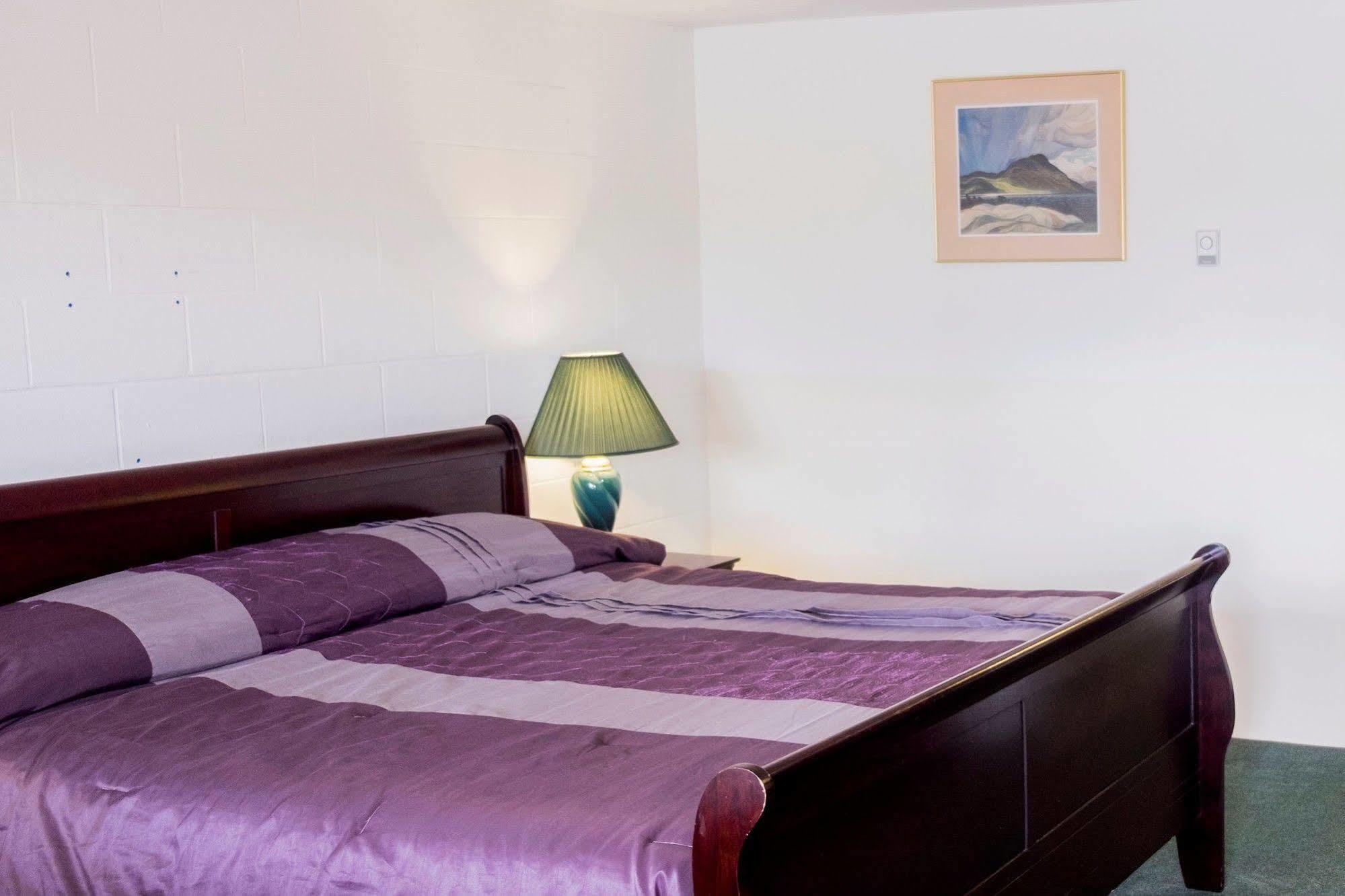 Prince Motel Πρινς Τζορτζ Εξωτερικό φωτογραφία