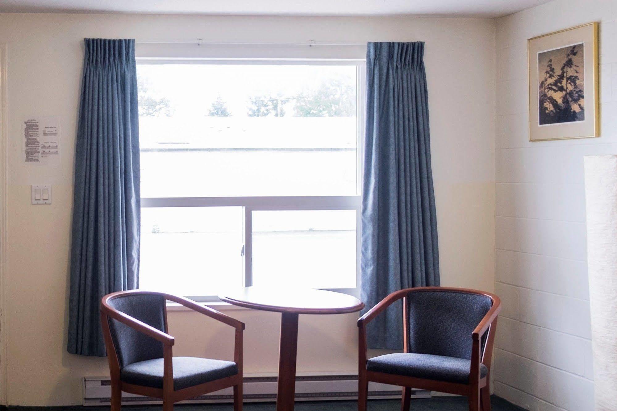 Prince Motel Πρινς Τζορτζ Εξωτερικό φωτογραφία